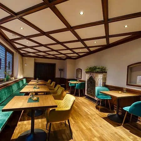 Rappen Am Muensterplatz Freiburg im Breisgau