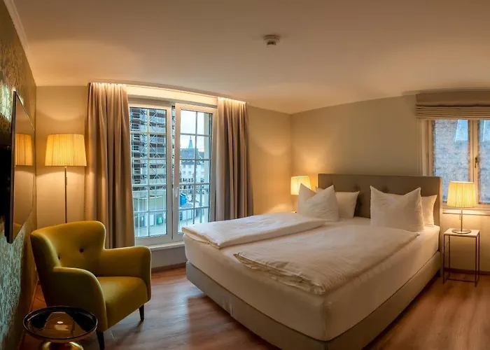 ホテル ラッペン アム ミュンスタープラッツ 3*